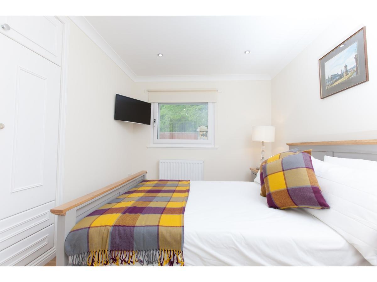 Historic Stone Built 4Br Cottage For 8 W/Parking EDI Buitenkant foto